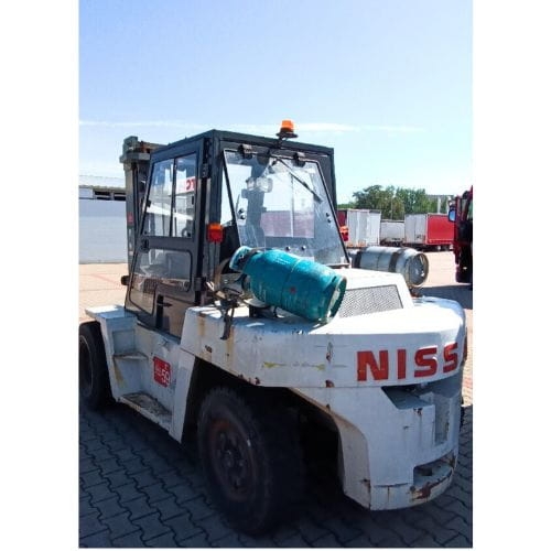 Wózek widłowy: udźwig 7t, maszt 3m